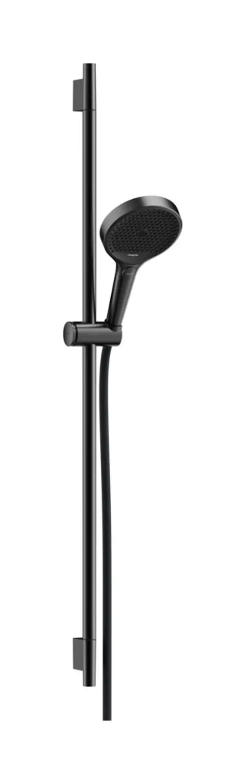 Schwarze Hansgrohe Brause mit Halterung und Schlauch, montiert an einer senkrechten Stange. Handbrause mit runder Kopf und integriertem Schlauch.